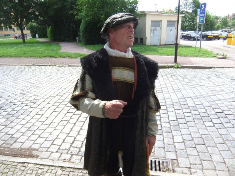 Stadtführer_Im_kostüm