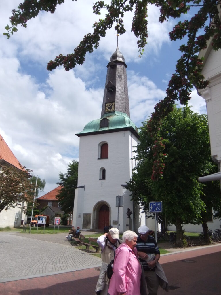 Kirche_in_Glueckstadt